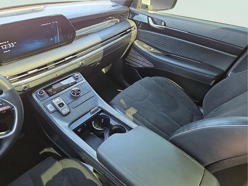 Used 2024 Hyundai Palisade Calligraphy image 13