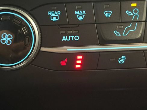 Used 2020 Ford Escape SEL AWD/4WD image 24