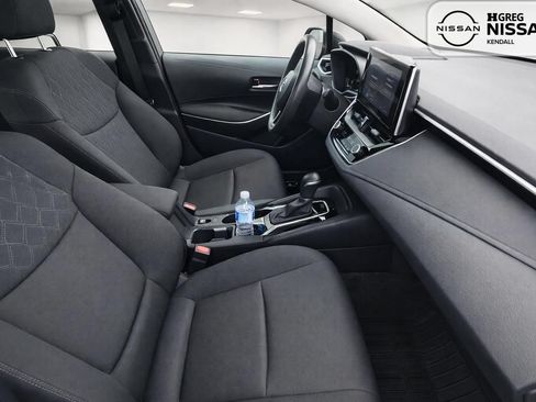 Used 2024 Toyota Corolla LE FWD image 11