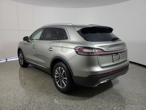 Certified 2023 Lincoln Nautilus AWD image 3