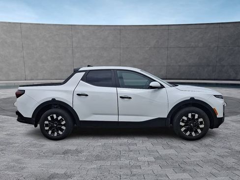 Certified 2025 Hyundai Santa Cruz SE AWD/4WD image 8