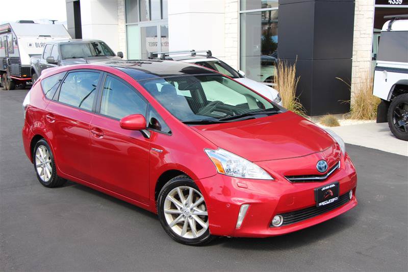 Used 2012 Toyota Prius V Five FWD image 2
