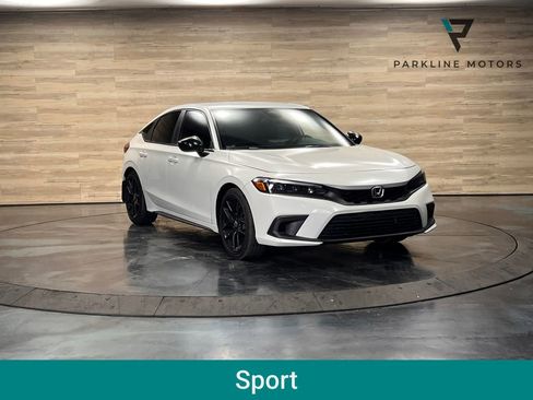 Used 2024 Honda Civic Sport image 1