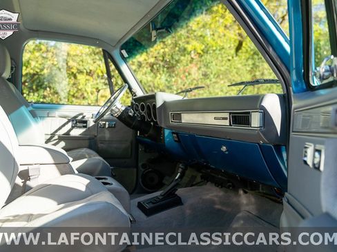 Used 1989 GMC Jimmy 4WD image 17