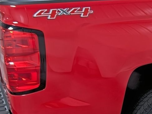 Used 2016 Chevrolet Silverado 1500 LT w/ All Star Edition image 13