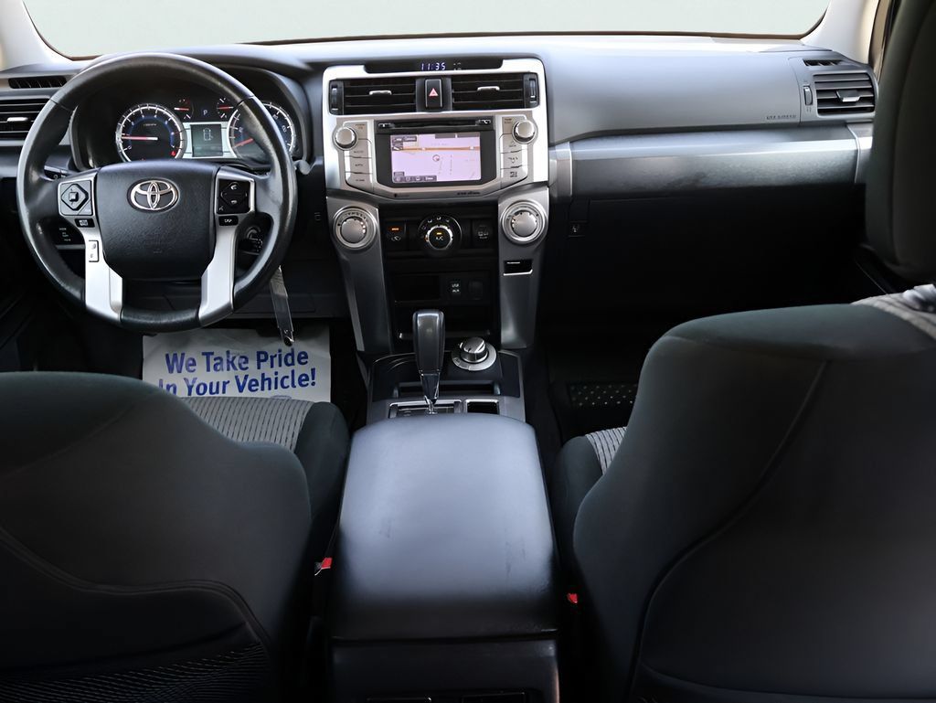 Used 2019 Toyota 4Runner SR5 AWD/4WD image 18