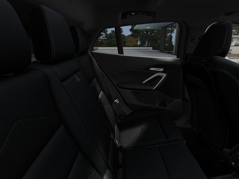 New 2027 BMW X2 xDrive28i AWD/4WD image 12