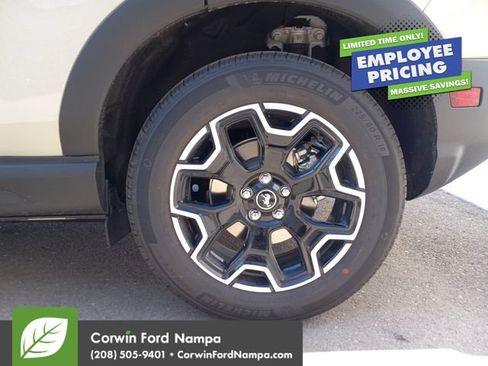 New 2025 Ford Bronco Sport Outer Banks w/ Outer Banks Tech Package+ AWD/4WD image 31