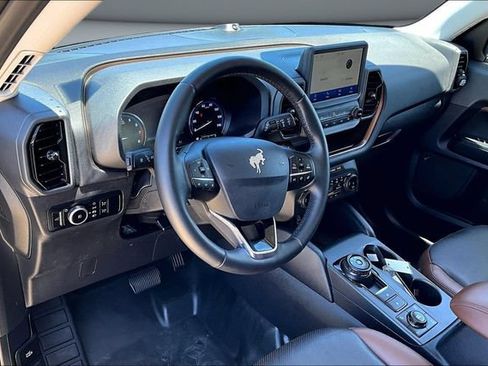 Used 2024 Ford Bronco Sport Badlands w/ Premium Package AWD/4WD image 16