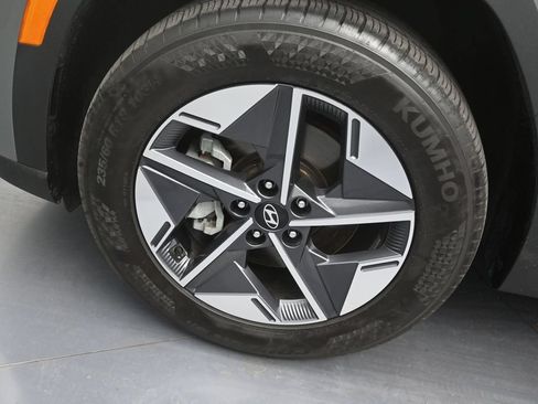 Used 2025 Hyundai Tucson SEL FWD image 9
