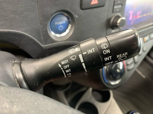 Used 2014 Toyota Prius C Three image 33