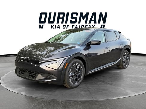 New 2026 Kia EV6 Light RWD image 2
