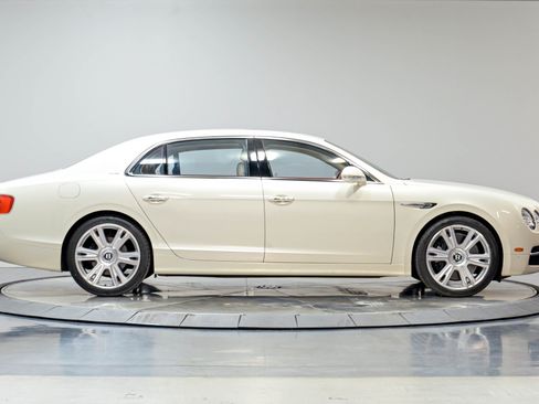 Used 2016 Bentley Flying Spur W12 AWD/4WD image 19