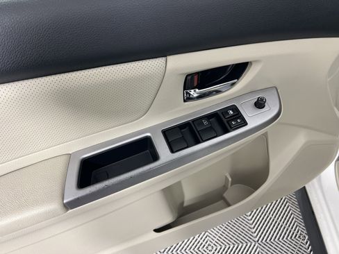 Used 2014 Subaru Crosstrek Touring image 18