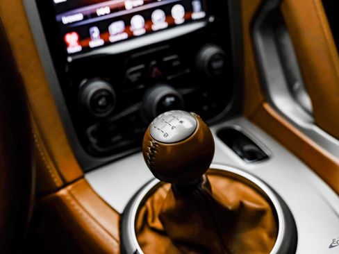 Used 2014 SRT Viper GTS w/ GTS Laguna Interior Package image 54