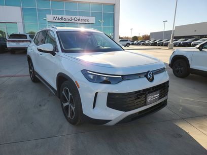 New 2026 Volkswagen Tiguan SE