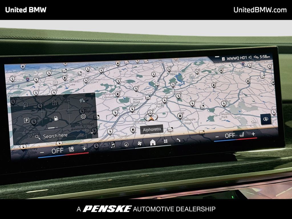 Used 2025 BMW 750e xDrive w/ Executive Package AWD/4WD image 10