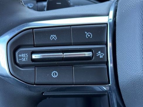 New 2026 GMC Yukon XL Elevation image 30