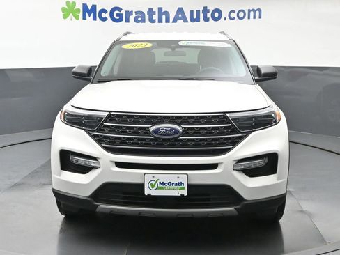Used 2023 Ford Explorer XLT w/ Equipment Group 202A image 5