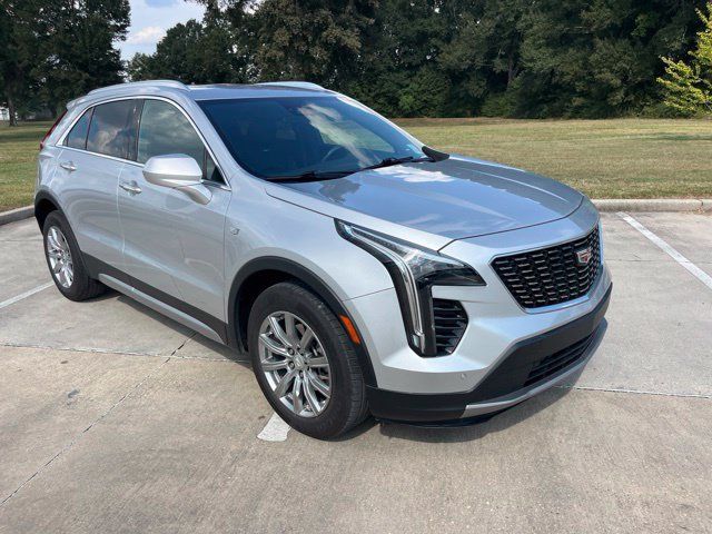 Used 2020 Cadillac XT4 Premium Luxury FWD image 8