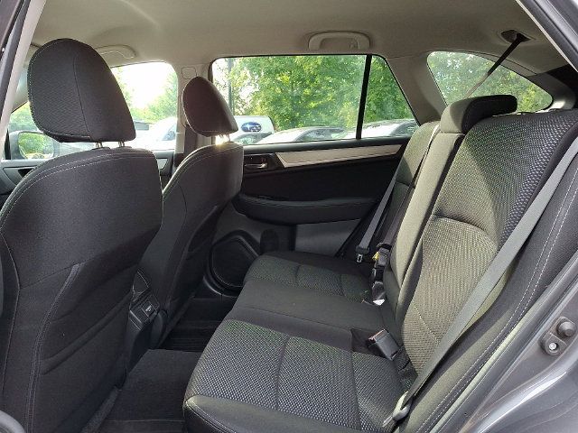 Used 2018 Subaru Outback 2.5i Premium AWD/4WD image 10