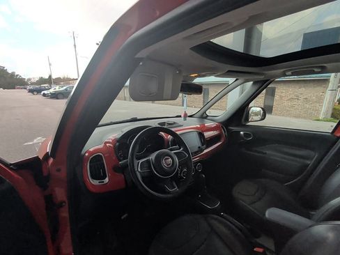 Used 2019 FIAT 500L Trekking w/ Popular Equipment Group image 19