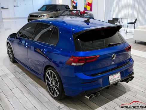 Used 2024 Volkswagen Golf R 4-Door AWD/4WD image 17