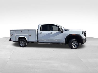 Used 2024 GMC Sierra 2500 Pro w/ Convenience Package