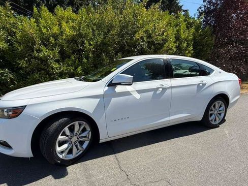 Used 2018 Chevrolet Impala LT FWD image 10
