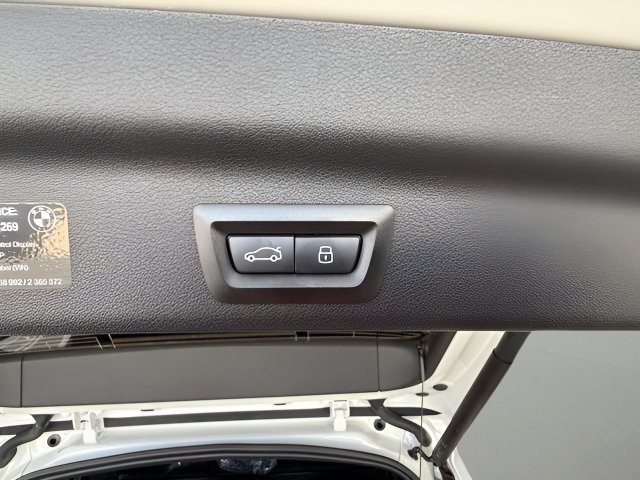 Certified 2026 BMW X1 xDrive28i w/ Technology Package AWD/4WD image 29