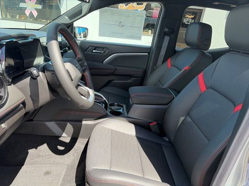 New 2026 Chevrolet Colorado Z71 w/ Technology Package AWD/4WD image 13