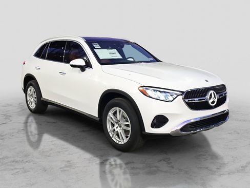 New 2026 Mercedes-Benz GLC 300 image 3