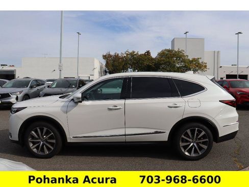 Used 2025 Acura MDX SH-AWD w/ Technology Package image 4