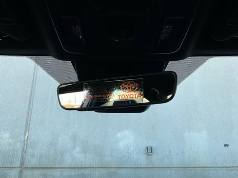 New 2026 Toyota Camry SE image 18