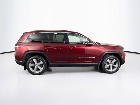 Used 2023 Jeep Grand Cherokee 4WD 4xe w/ Luxury Tech Group II image 12