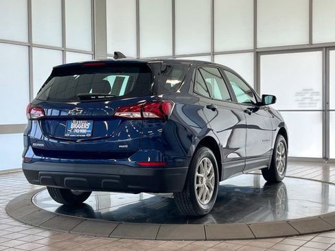 Used 2023 Chevrolet Equinox LS image 8