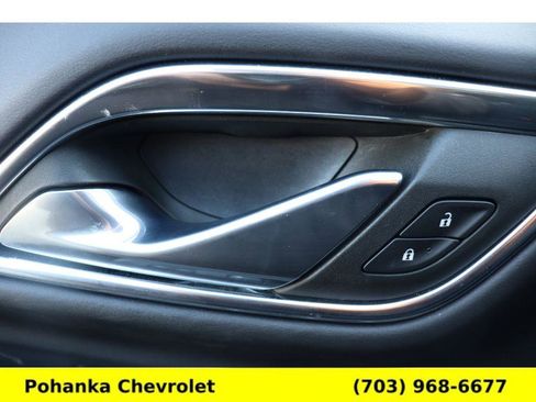 Certified 2023 GMC Yukon SLT w/ SLT Luxury Package image 21