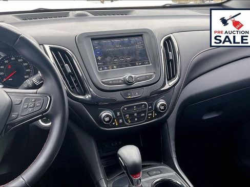 Used 2024 Chevrolet Equinox RS w/ LPO, Floor Liner Package FWD image 7