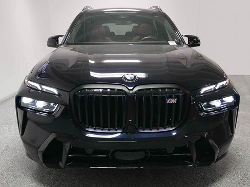 Used 2026 BMW X7 M60i AWD/4WD image 2