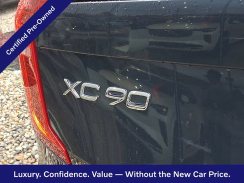 Certified 2024 Volvo XC90 B5 Plus w/ Protection Package Premier AWD/4WD image 30