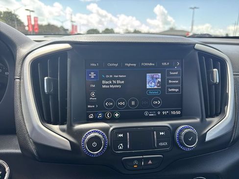 Used 2022 GMC Terrain SLT AWD/4WD image 26