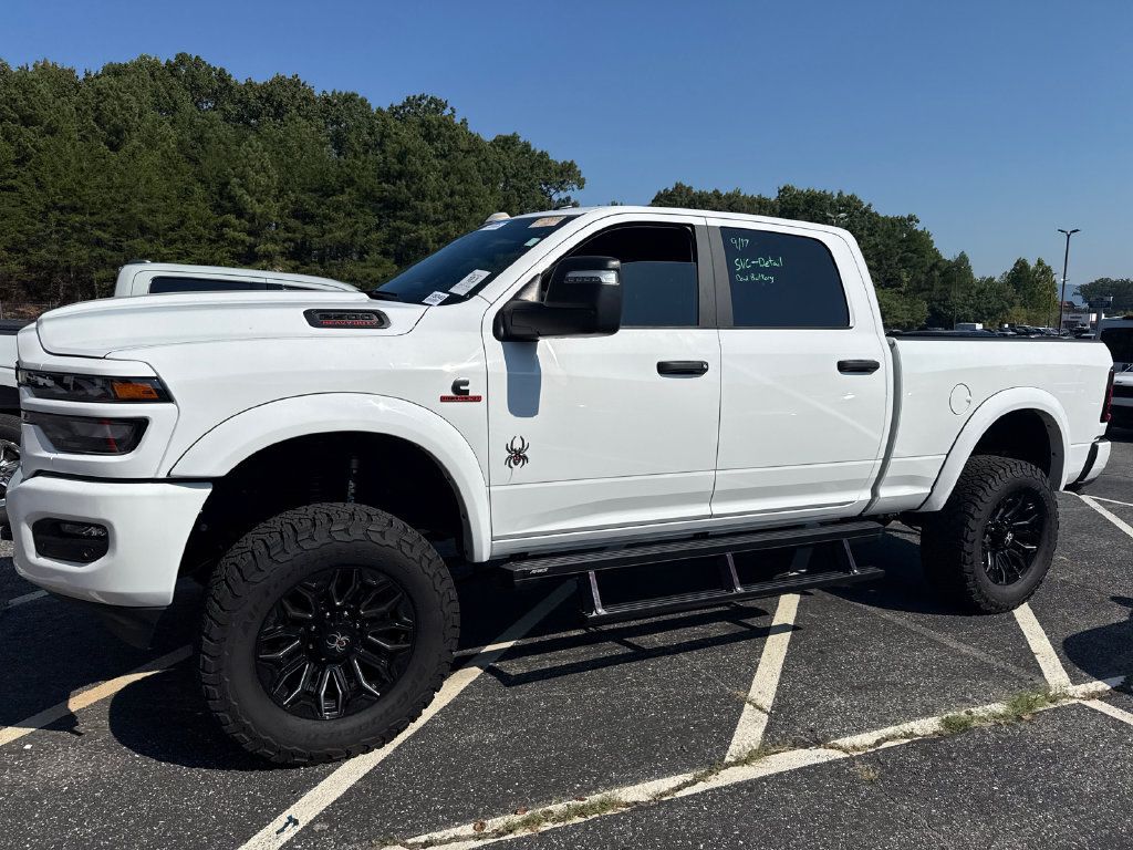 Used 2025 RAM 2500 Big Horn AWD/4WD image 10