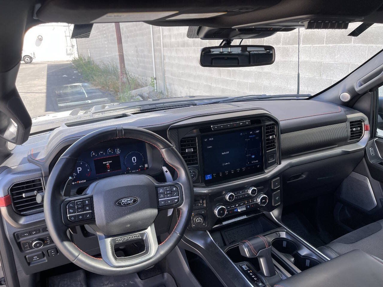 Used 2024 Ford F150 Raptor AWD/4WD image 9