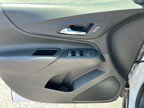 Used 2023 Chevrolet Equinox LT w/ LPO, Floor Liner Package AWD/4WD image 15
