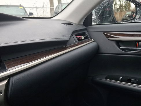 Used 2016 Lexus ES 350 w/ Luxury Package w/Wood Trim image 30