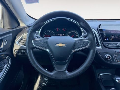 Used 2019 Chevrolet Malibu LT FWD image 13