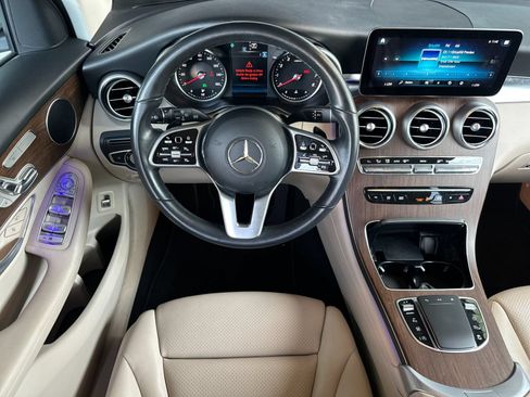 Certified 2022 Mercedes-Benz GLC 300 image 16