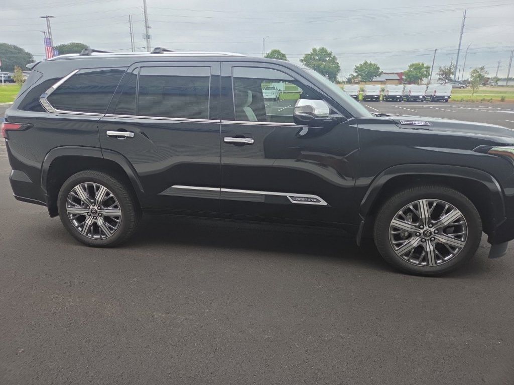 Used 2024 Toyota Sequoia Capstone AWD/4WD image 14