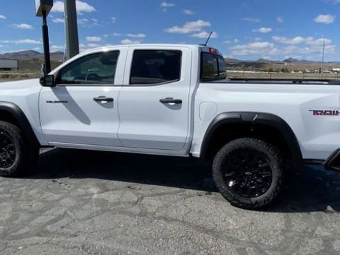 New 2026 Chevrolet Colorado Trail Boss AWD/4WD image 6