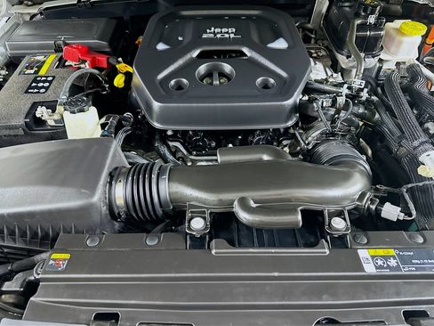 Used 2023 Jeep Wrangler Sahara w/ Cold Weather Group image 31